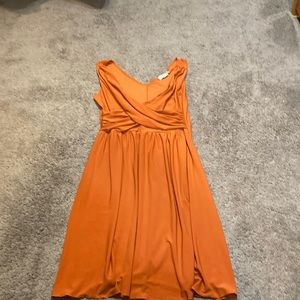 orange dress